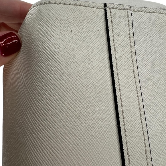 Prada Staffiano white top handle hand bag - Picture 8 of 12